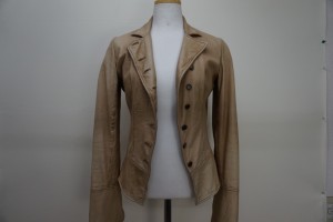 【博多店】革のジャケット　染直しリペア　クリーニングで、お手入れを！