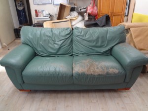 イタリヤ製のソファーも、修理修復いたします。
