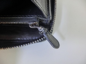 ボッテガヴェネタ　財布　ファスナーの持ち手修理
