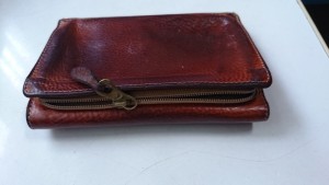 イルビゾンテ　財布のファスナー修理