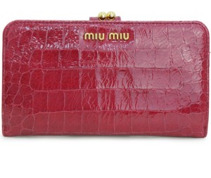 【miu miu】クロコ型押し三つ折り財布のエナメル補修・修理　カラーチェンジ