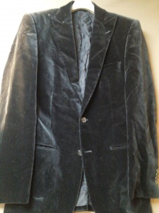 ベロア素材のジャケット、色褪せの修理を致しました。