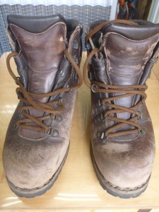 【Garmont】ガルモント　登山靴の色落ち・スレ傷補修