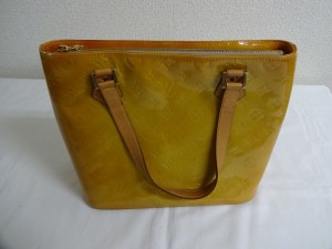 【バッグ・鞄の修理】　ルイ・ヴィトン　ヴェルニ　トートバッグの色褪せ修理